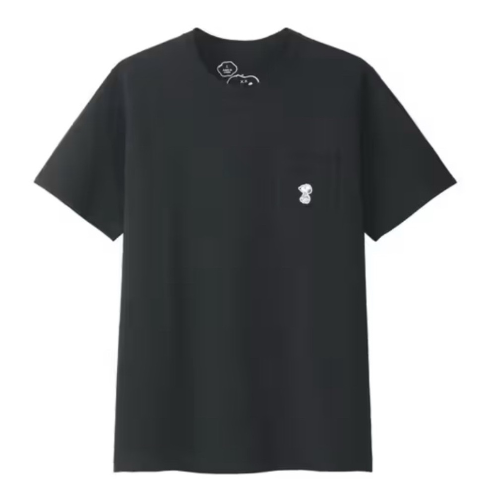 Uniqlo-Kaws X Peanuts SnoopyBlack T-Shirt-Size Medium